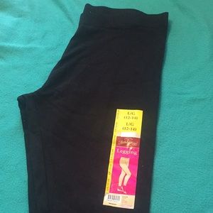 Women's black legging Large 12-14